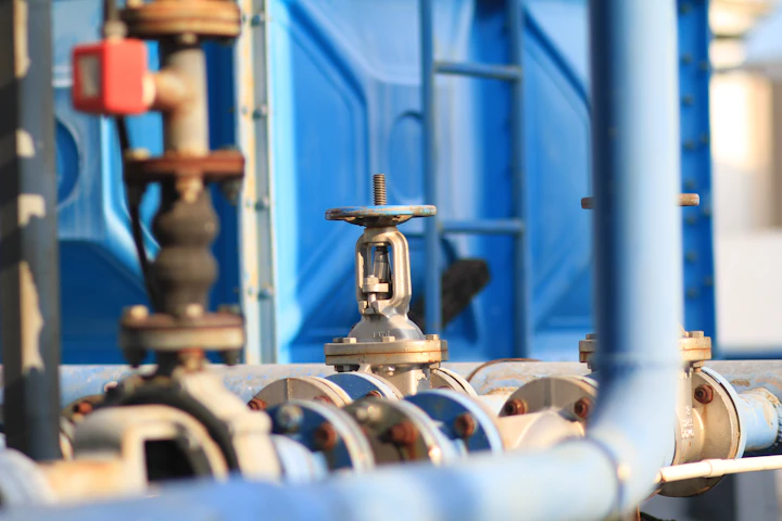 Industrial process equipment and pipework